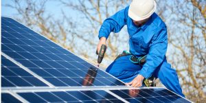 Installation Maintenance Panneaux Solaires Photovoltaïques à Villeneuve-d'Amont